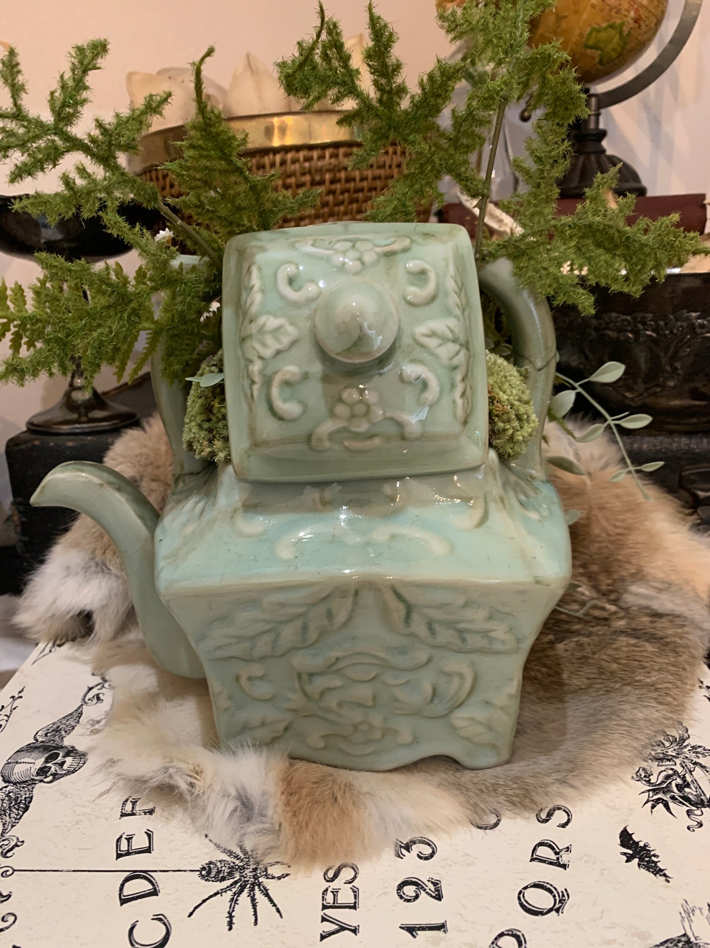 Tea Time Nest